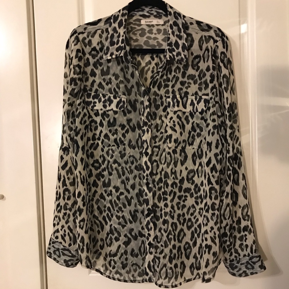 EUC Old Navy sheer blouse white/black leopard
